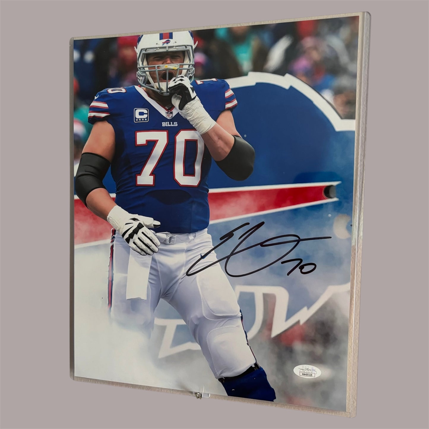 Eric Wood Signed Buffalo Bills 11x14 Tunnel