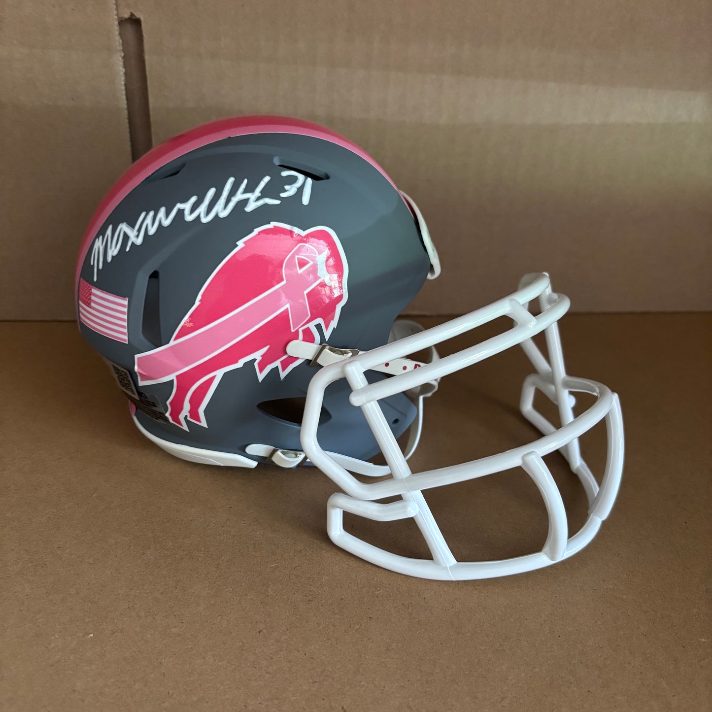 Hairston, Maxwell Matte Grey BCA Mini