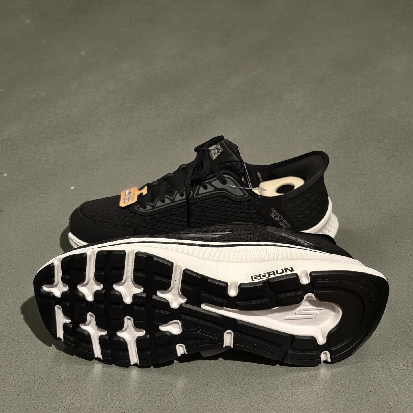 Sketchers Go Run Consistent 2.0 Endure Black