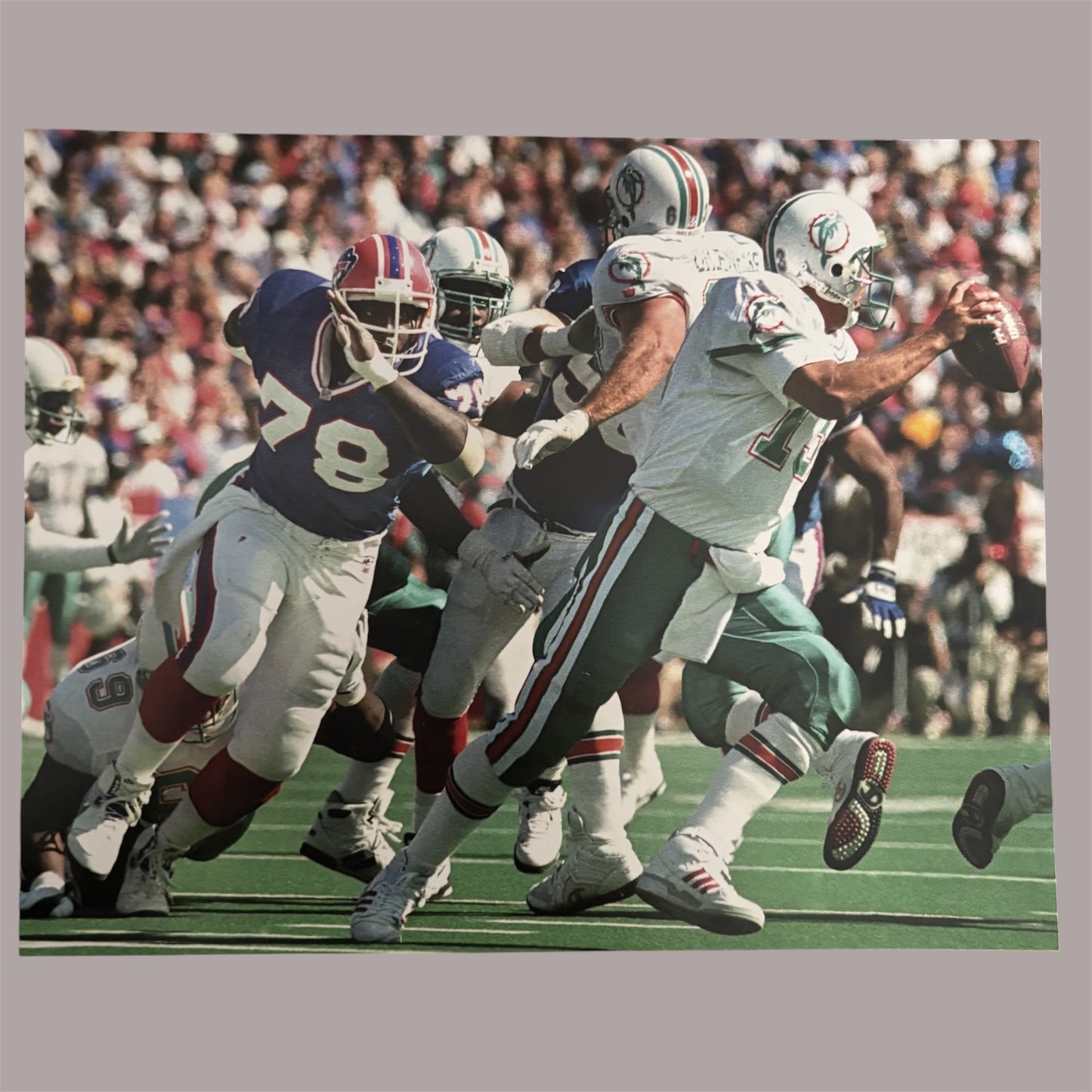 Bruce Smith Unsigned 8x10 (Marino)