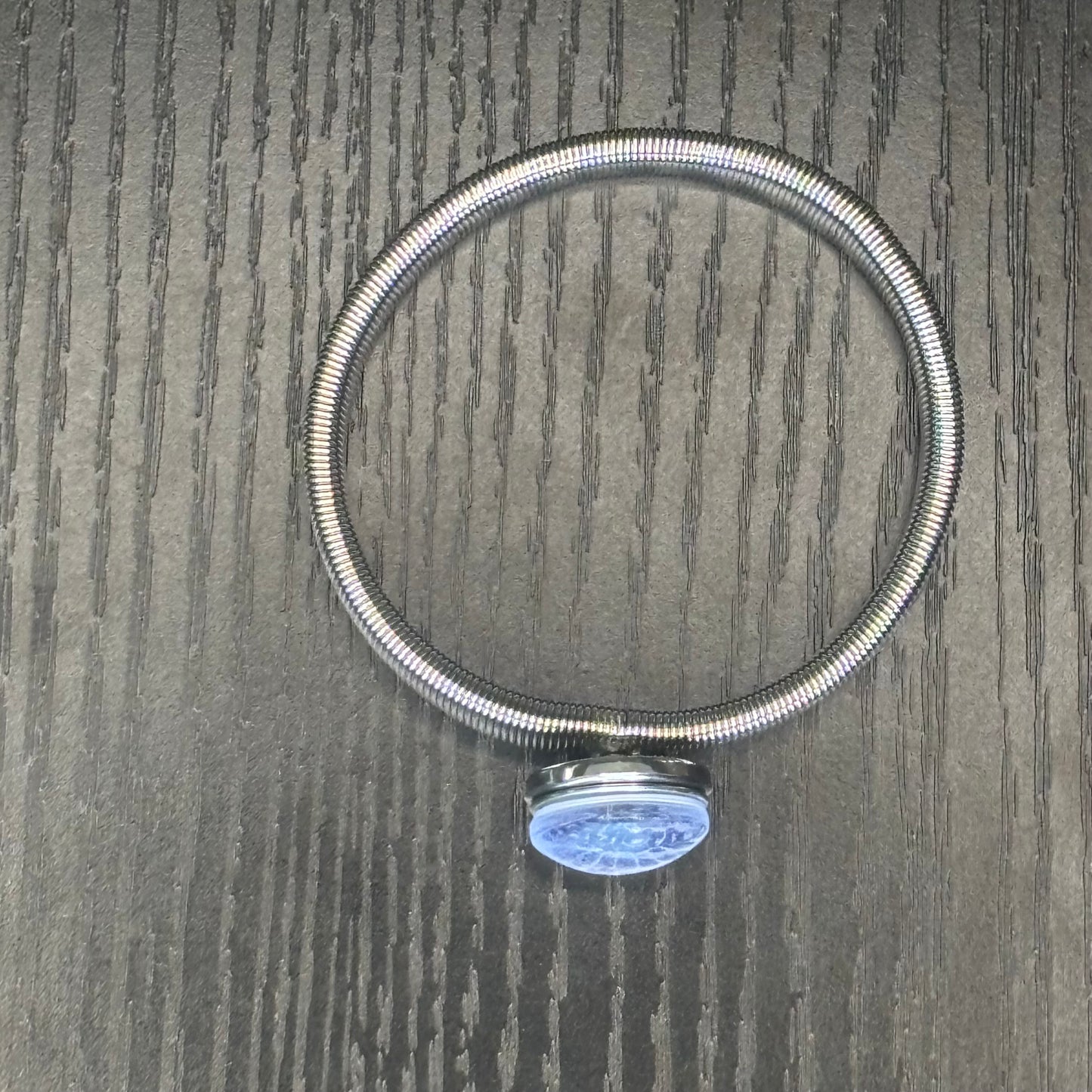 Flat Coil Snap Charm (Charcoal & Silver)