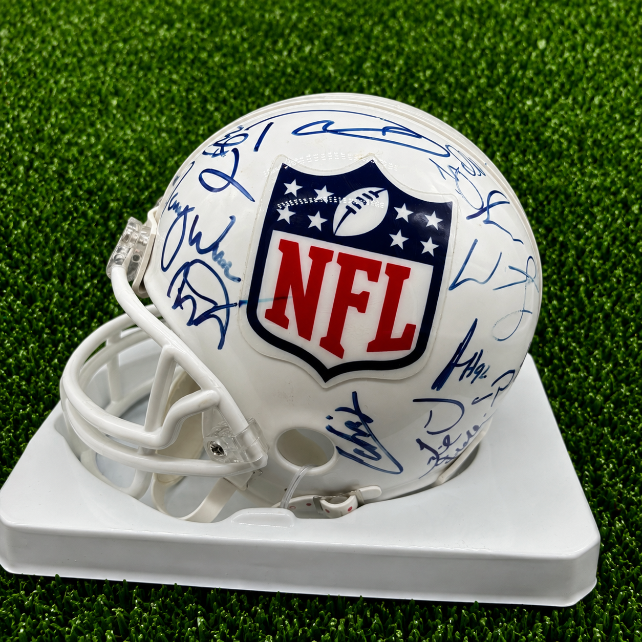 2010 NFL Draft Class VSR4 Mini Helmet