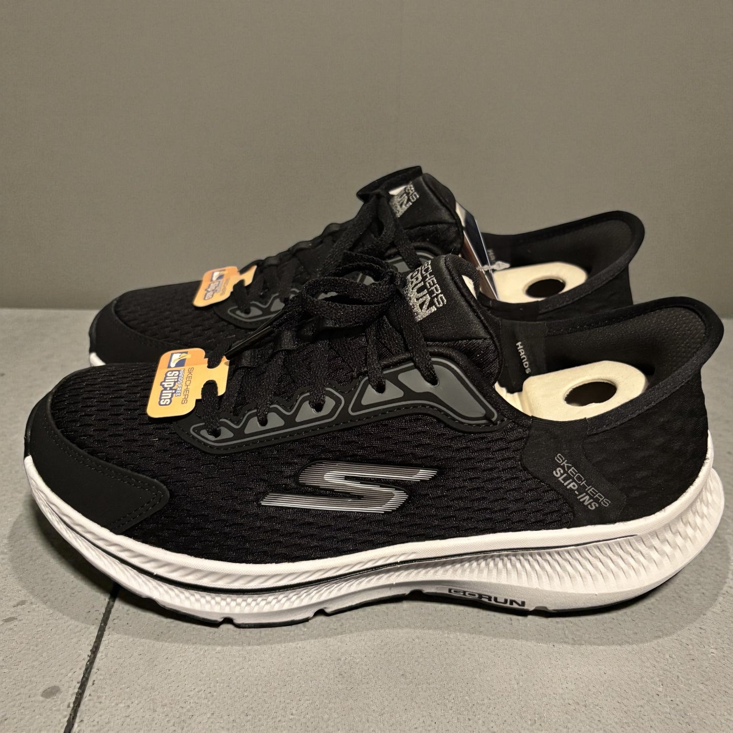 Sketchers Go Run Consistent 2.0 Endure Black